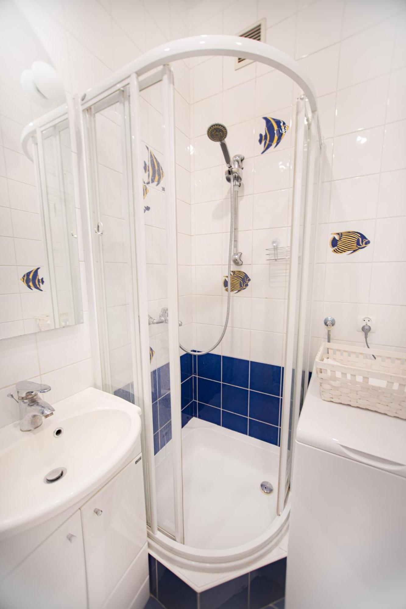 Hoza Str Apt. Great Location. Close To Everything. Apartment Варшава Екстериор снимка